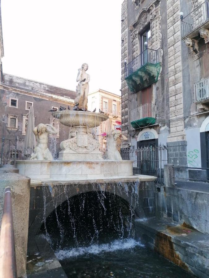 A Piscaria Apartment Catania Ngoại thất bức ảnh